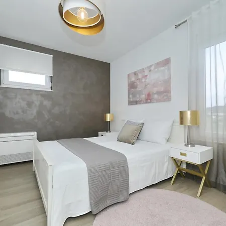 Penthouse Polo Bibinje
