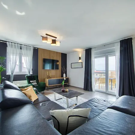 Apartment Penthouse Polo Bibinje