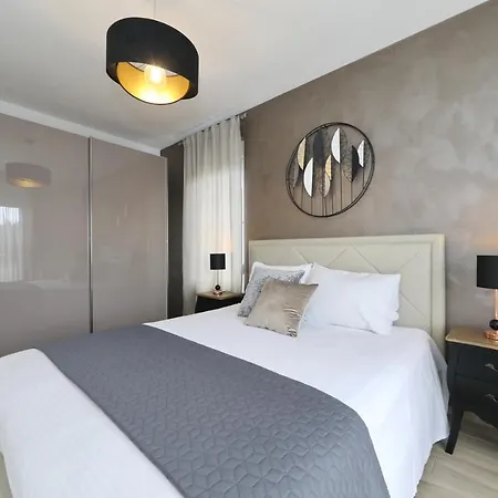 Penthouse Polo Apartment