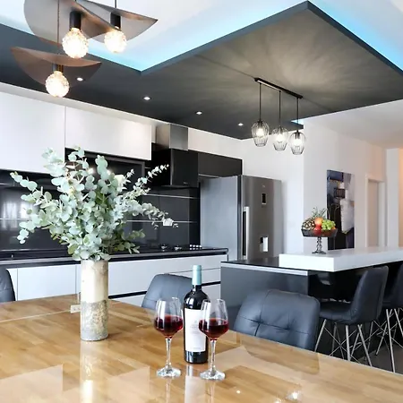 Apartment Penthouse Polo *