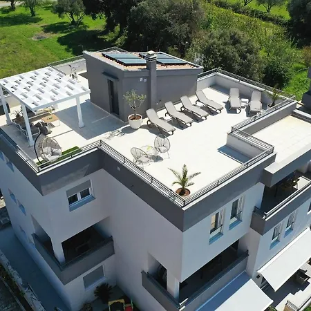 Penthouse Polo