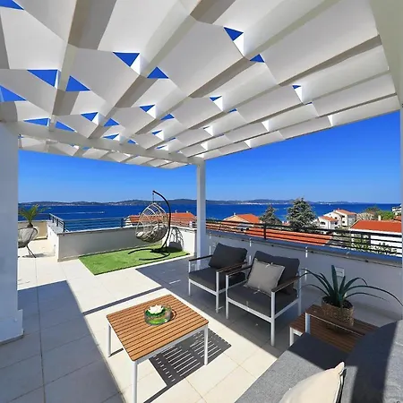 Apartment Penthouse Polo Bibinje